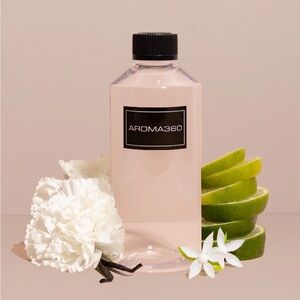 Aroma360 Chandelier Fragrance Oil with Floral and Citrus Accents